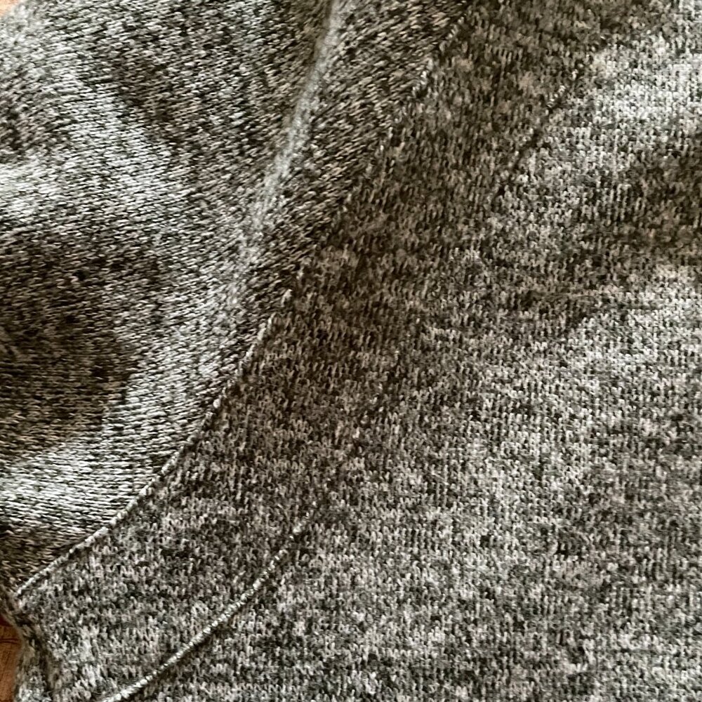 Eddie Bauer Sweater Three Snap-On Button Mock Neck Size Large - Picture 3 of 11